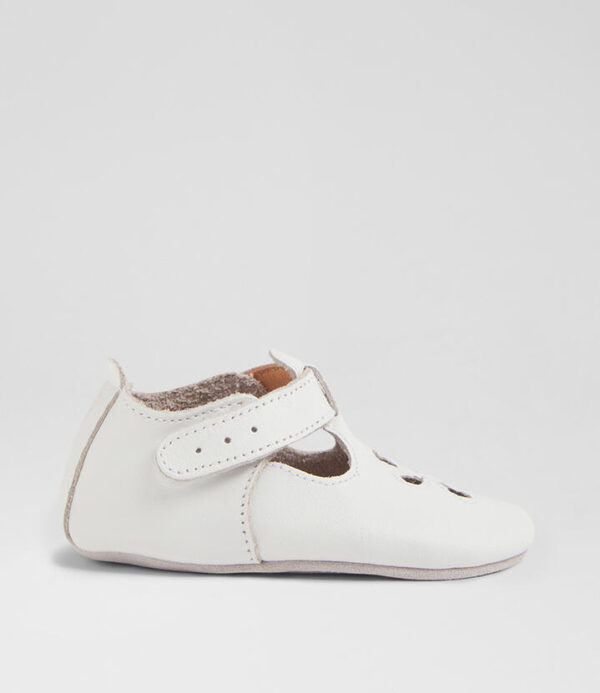 Ss Daisy Infant White Leather Flat Shoes