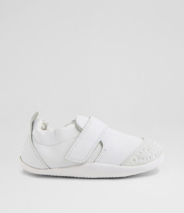 Xp Go Infant White Leather Flat Shoes