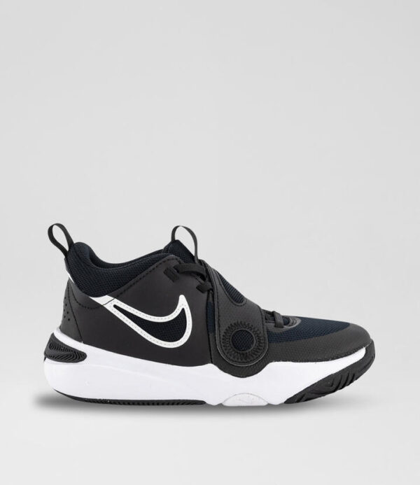 Team Hustle 11 Youth Black Sneakers